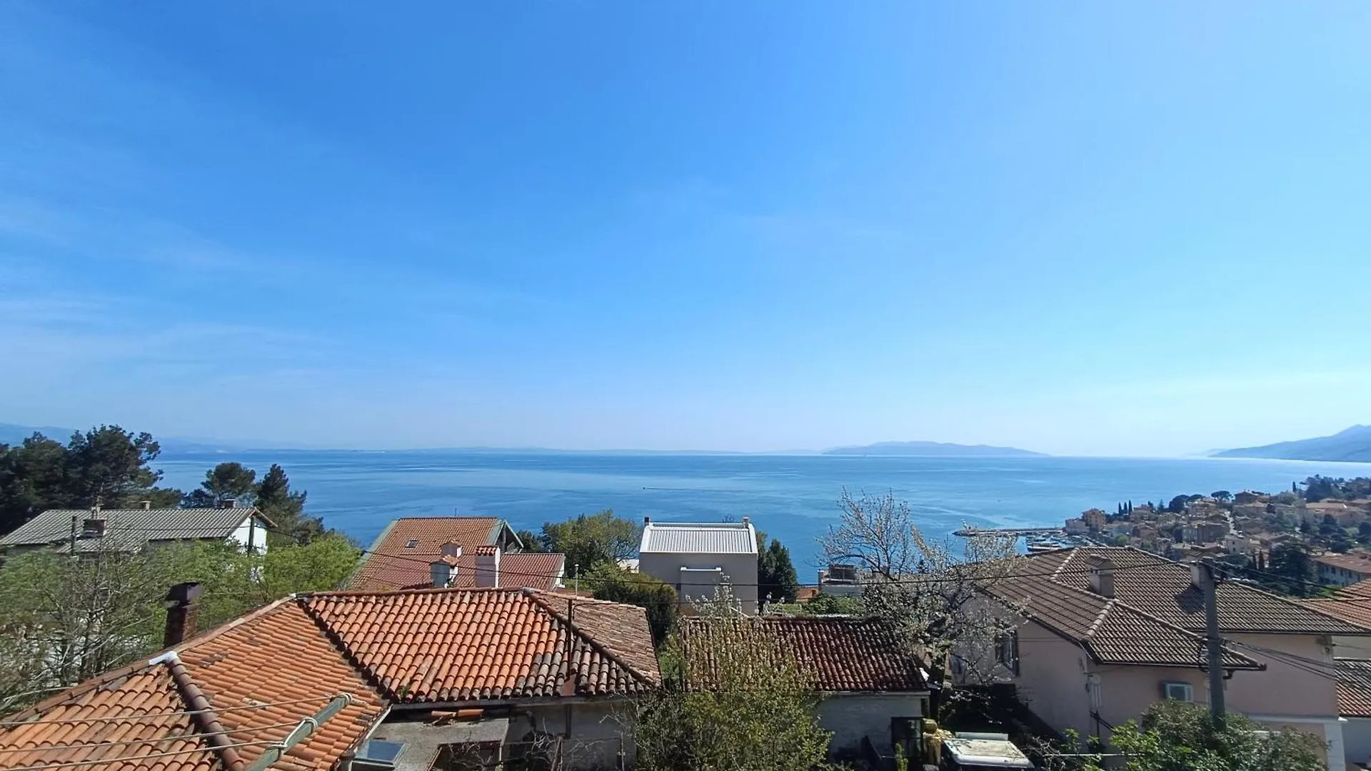 Apartament Fenix - Stunning View, Great Location & Free Parking Opatija 0*,  Chorwacja